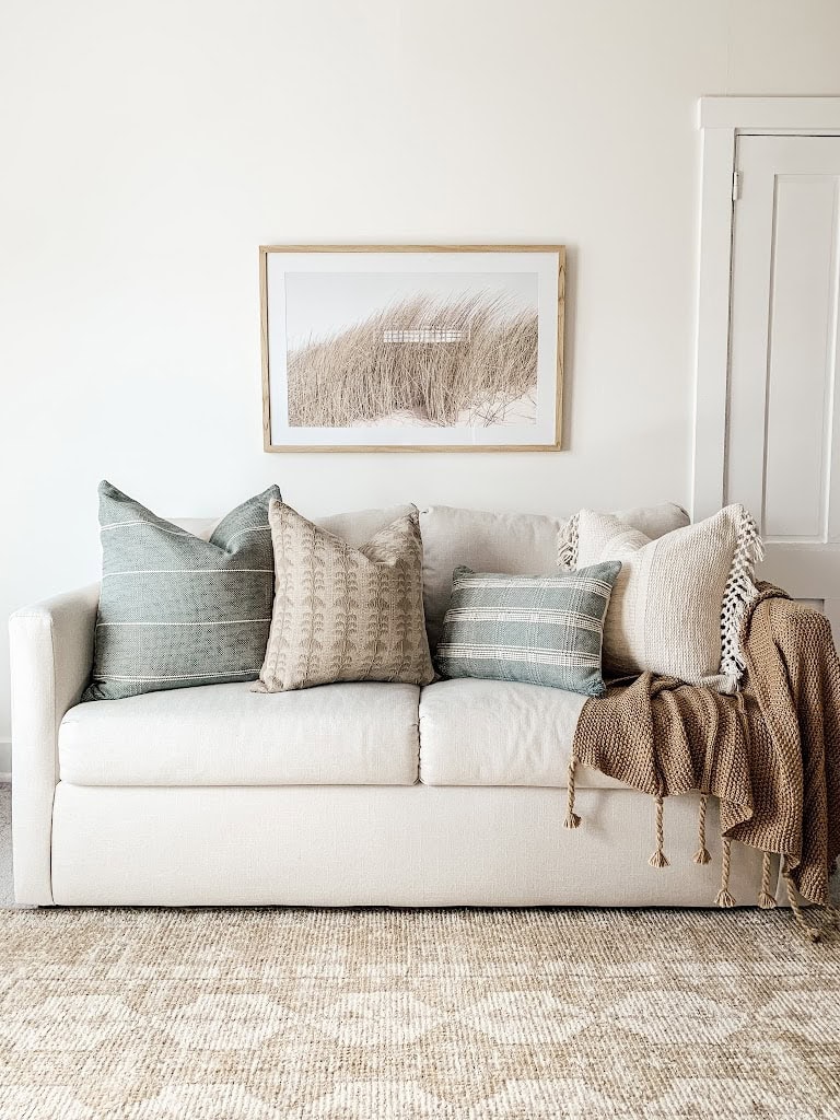 Godwin 67'' Upholstered Sleeper Sofa in Macc Vanilla